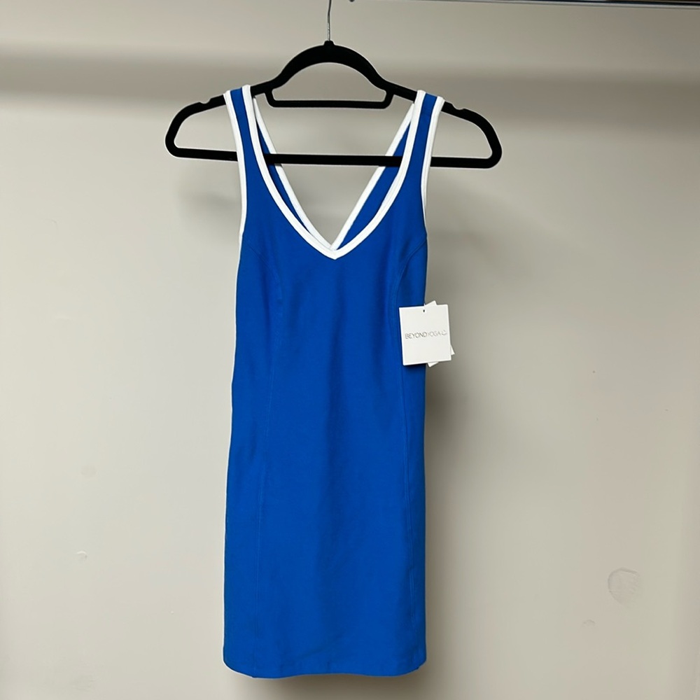 Beyond yoga spacedye starting line dress court blue